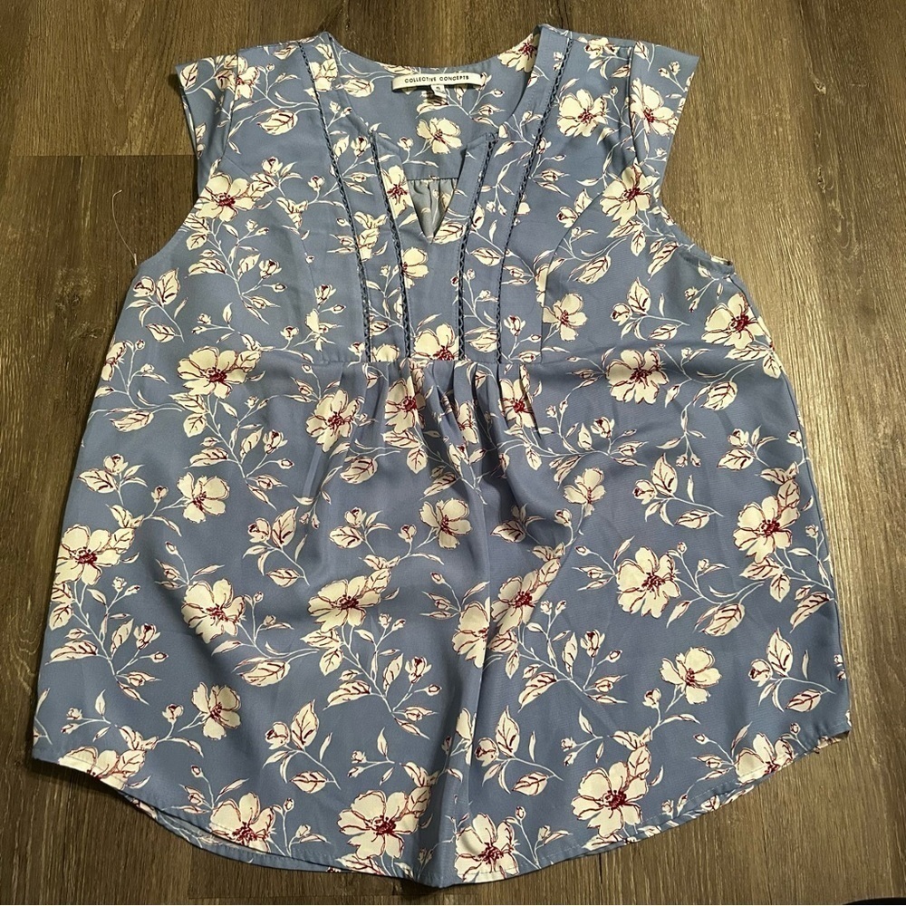 Collective Concepts Flowy Floral Blue Women's Blouse, Romantic Cottage core Top - Picture 2 of 8